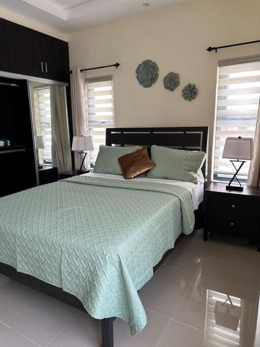 Casa Bella Vista @ Pyramid Point Villa Ocho Rios Bagian luar foto